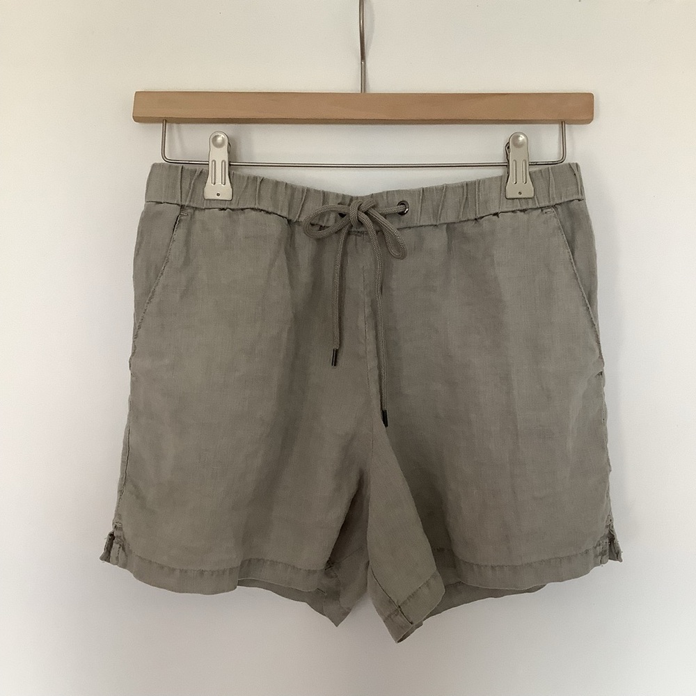 JAMES PERSE casual linen shorts. Size 1